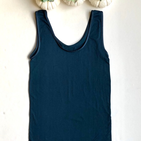 Ricki's Blue Top size Large - Picture 2 of 3